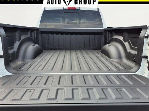 Bright White Clearcoat 2026 RAM 1500 RHO