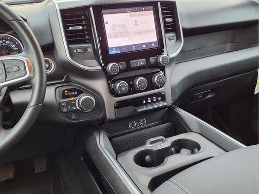Diamond Black 2026 RAM 1500 Big Horn/Lone Star