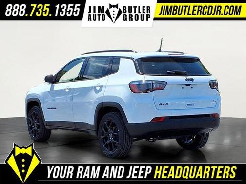 Bright White Clearcoat 2026 Jeep Compass Latitude