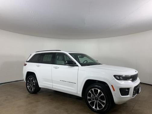 2023 Jeep Grand Cherokee Overland