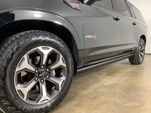 2025 GMC Yukon XL 4WD AT4 Ultimate