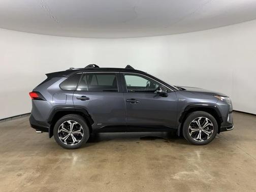 2022 Toyota RAV4 Prime XSE
