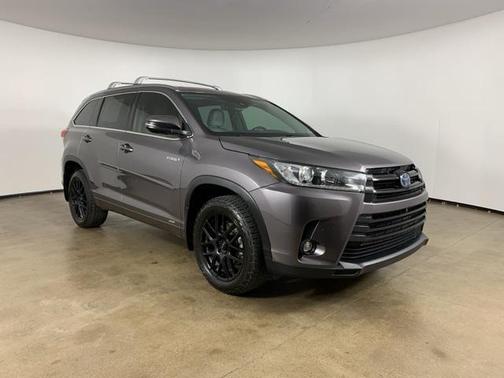 2019 Toyota Highlander Hybrid Platinum