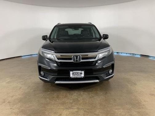 2020 Honda Pilot Touring 8-Passenger