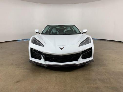 Arctic White 2023 Chevrolet Corvette Z06