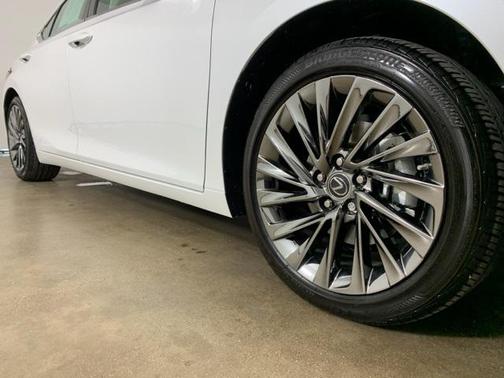 2025 Lexus ES 350 Ultra Luxury