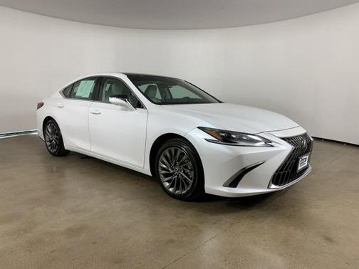 2025 Lexus ES 350 Ultra Luxury