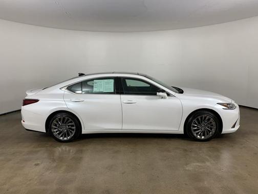 2025 Lexus ES 350 Luxury