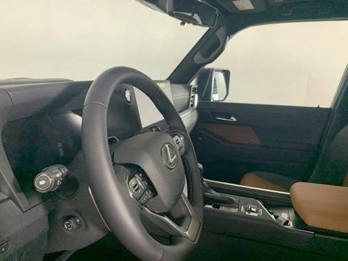 2025 Lexus GX 550 Luxury