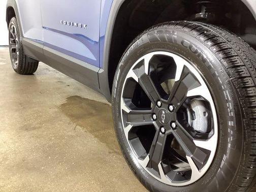 Lakeshore Blue Metallic 2025 Chevrolet Equinox 1LT