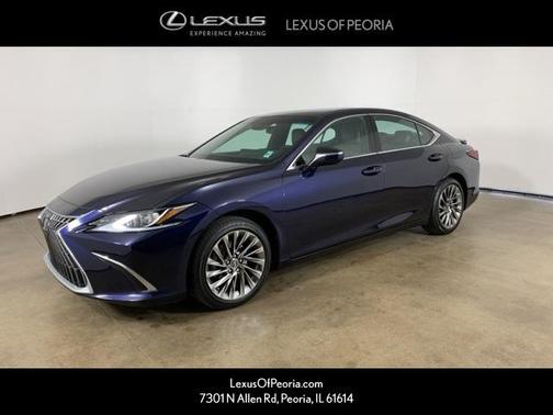2025 Lexus ES 300h Luxury
