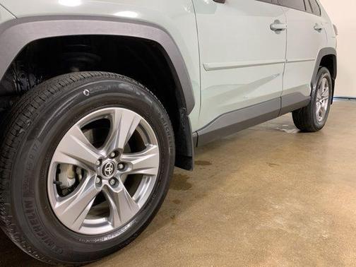 Lunar Rock 2022 Toyota RAV4 XLE