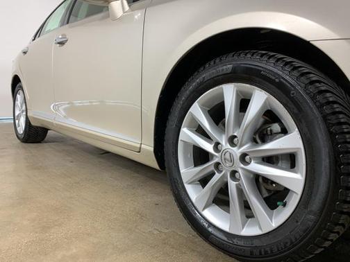 2010 Lexus ES 350 Base