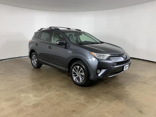 2016 Toyota RAV4 Hybrid SE