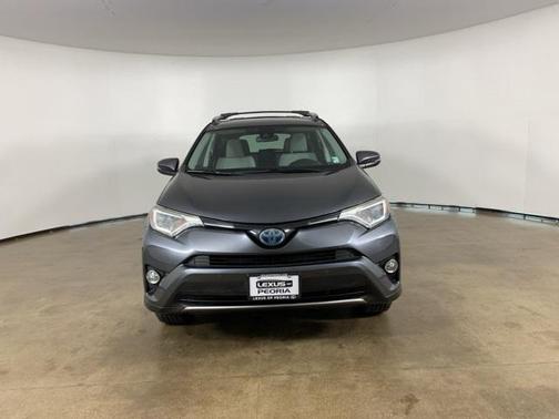 2016 Toyota RAV4 Hybrid SE