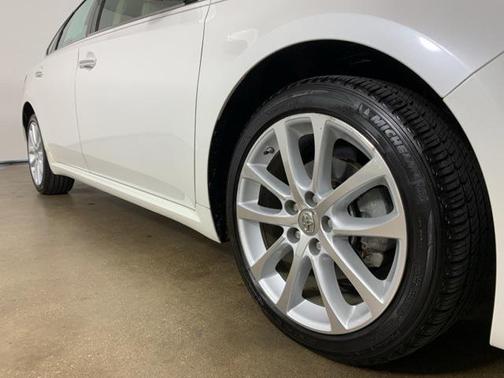 2015 Toyota Avalon Limited