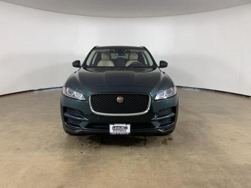 2018 Jaguar F-PACE 25t Premium