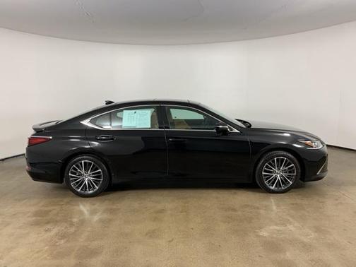 2023 Lexus ES 350 Base