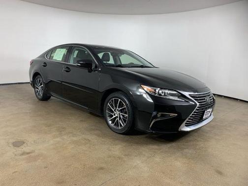 2016 Lexus ES 350 Base