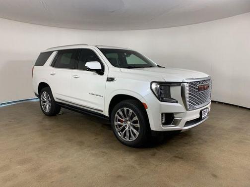 White Frost Tricoat 2021 GMC Yukon Denali