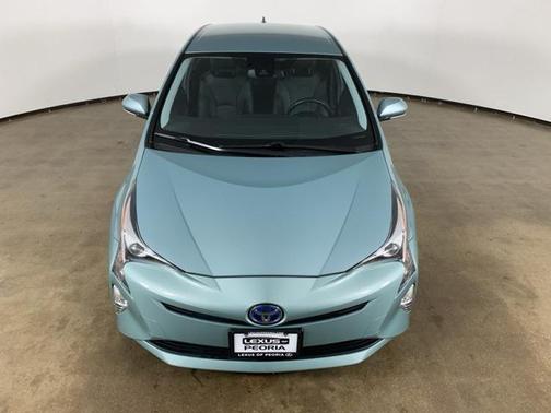2016 Toyota Prius Four Touring
