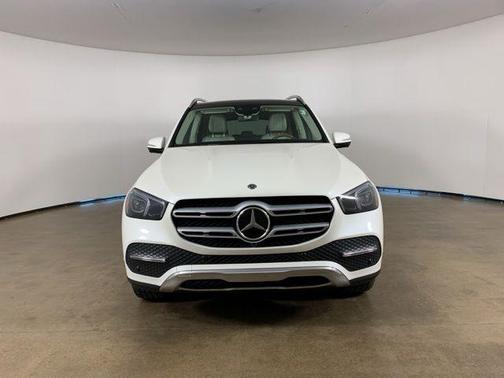Diamond White 2021 Mercedes-Benz GLE 450 4MATIC