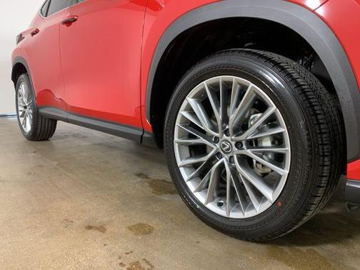 2025 Lexus NX 350h Premium