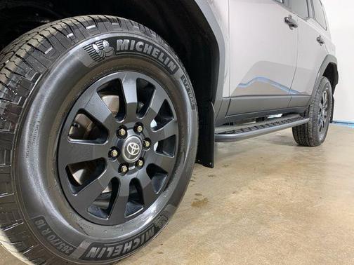 2024 Toyota Land Cruiser Base