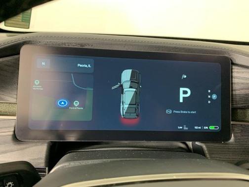 2023 Rivian R1S Adventure