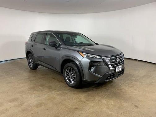 Gun Metallic 2024 Nissan Rogue S