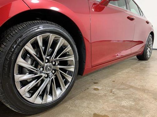 2025 Lexus ES 350 Luxury