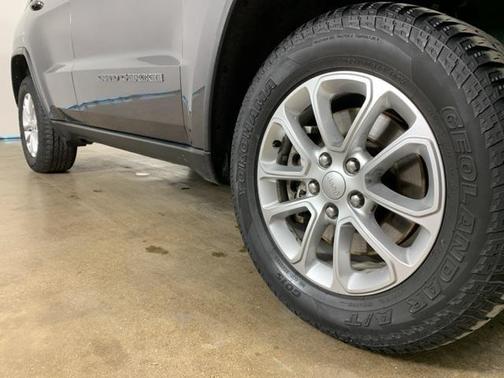 2021 Jeep Grand Cherokee Laredo