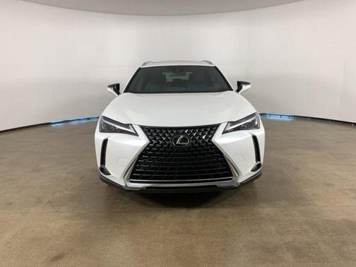 Eminent White Pearl 2024 Lexus UX 250h Base