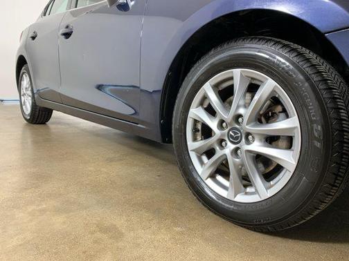 2018 Mazda Mazda3 Sport