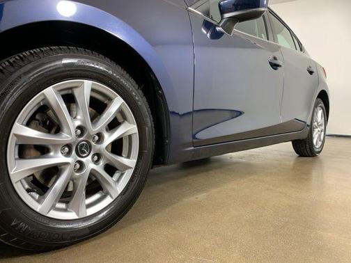 2018 Mazda Mazda3 Sport