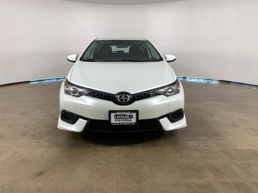 2016 Scion iM Base