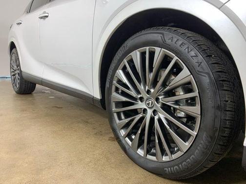 Eminent White Pearl 2024 Lexus RX 350 Luxury