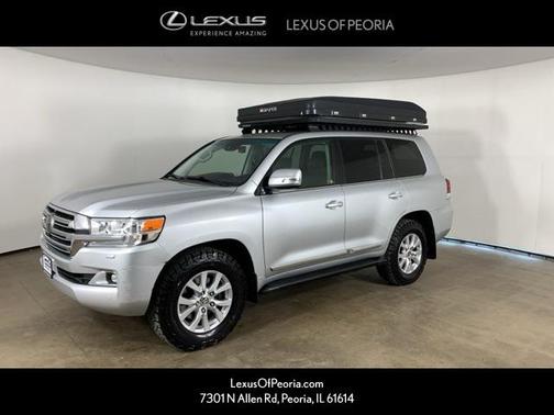 2016 Toyota Land Cruiser Base