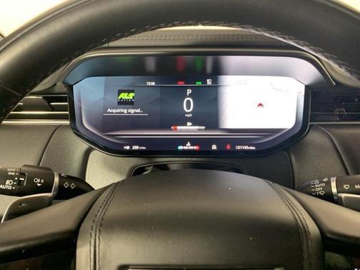 2023 Land Rover Range Rover Sport SE