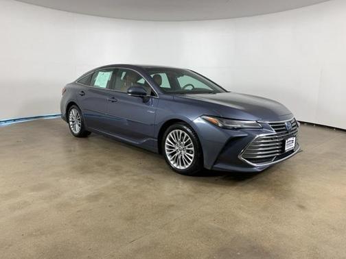 2020 Toyota Avalon Hybrid Limited