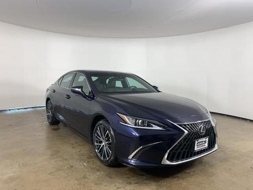 2022 Lexus ES 350 Base