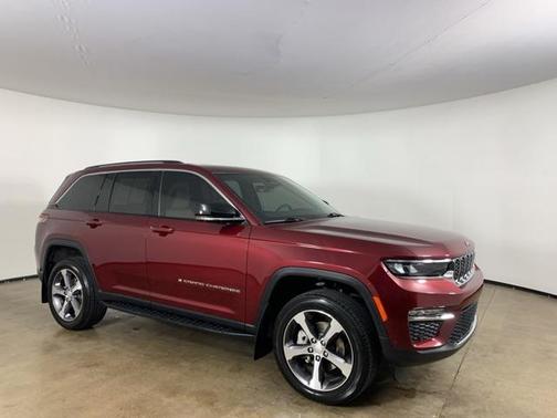 2023 Jeep Grand Cherokee Limited X