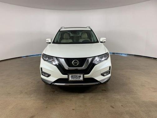 Pearl White 2017 Nissan Rogue SL