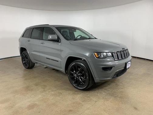 2021 Jeep Grand Cherokee Laredo