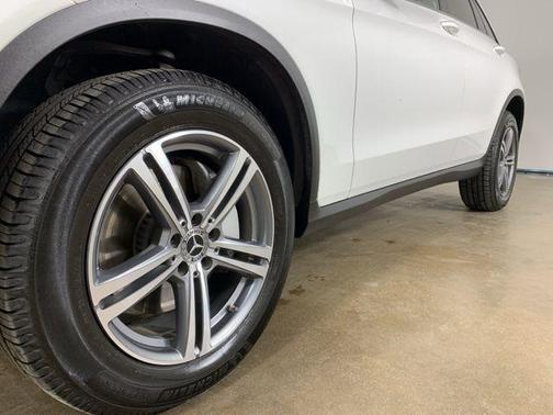 2021 Mercedes-Benz GLC 300 4MATIC