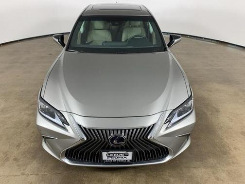 2021 Lexus ES 300h Base
