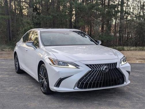 2022 Lexus ES 350 Base