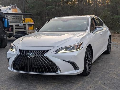 2022 Lexus ES 350 Base