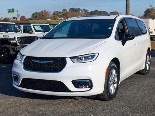 2026 Chrysler Pacifica Limited