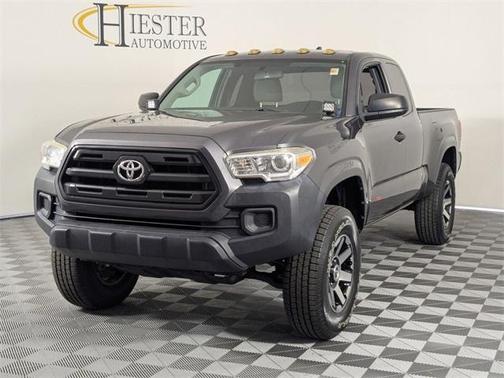 2016 Toyota Tacoma SR